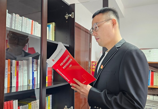 1705912637259066029.jpg 张彬.jpg